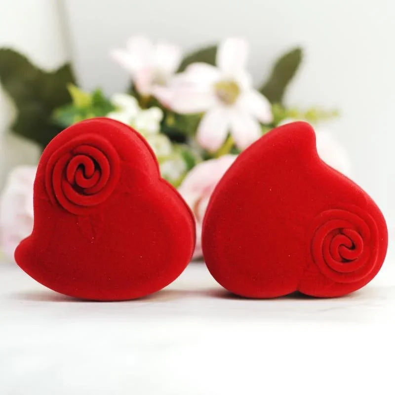 Velora Heart Bloom Ring Box