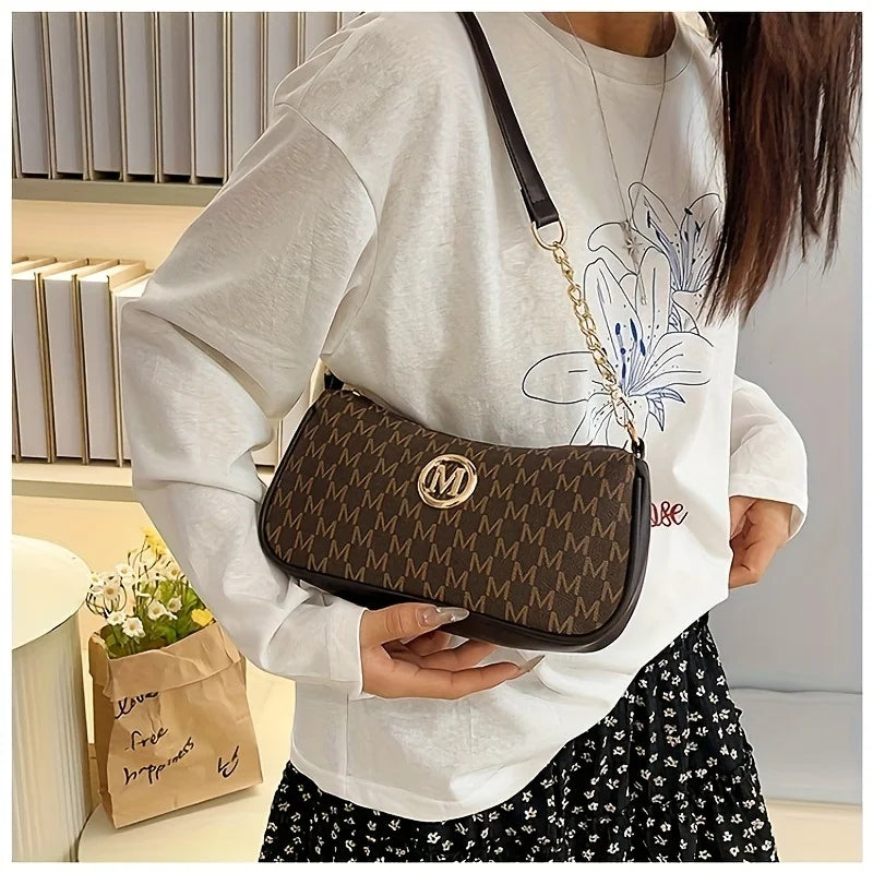 Vintage Lettera – Elegant Chain Underarm Bag