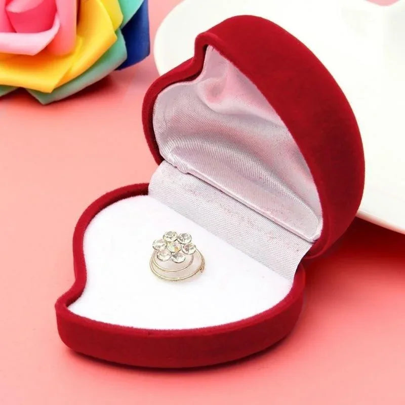 Velora Heart Bloom Ring Box